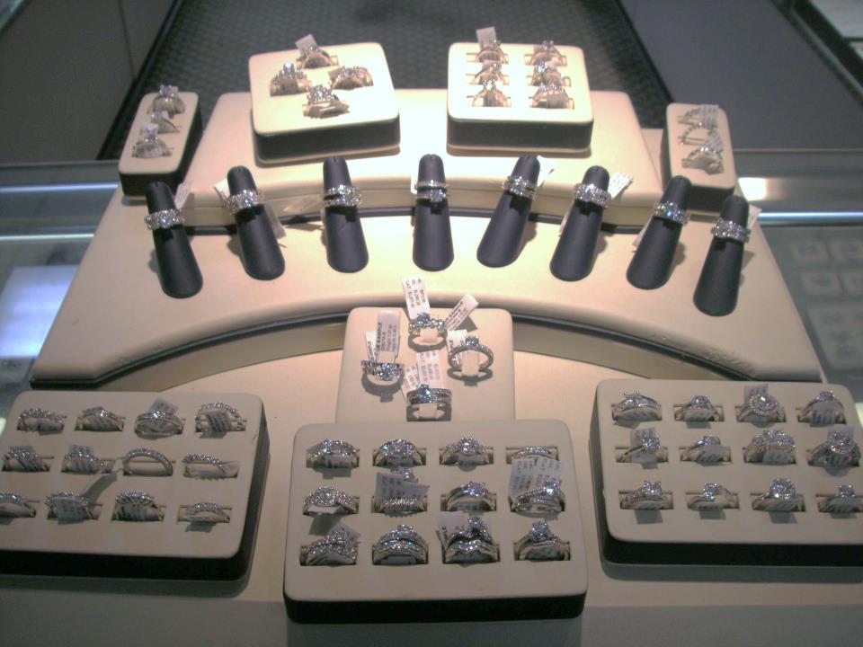 Diamond Engagement Rings at St. Matthews Jewelers in Louisville, KY